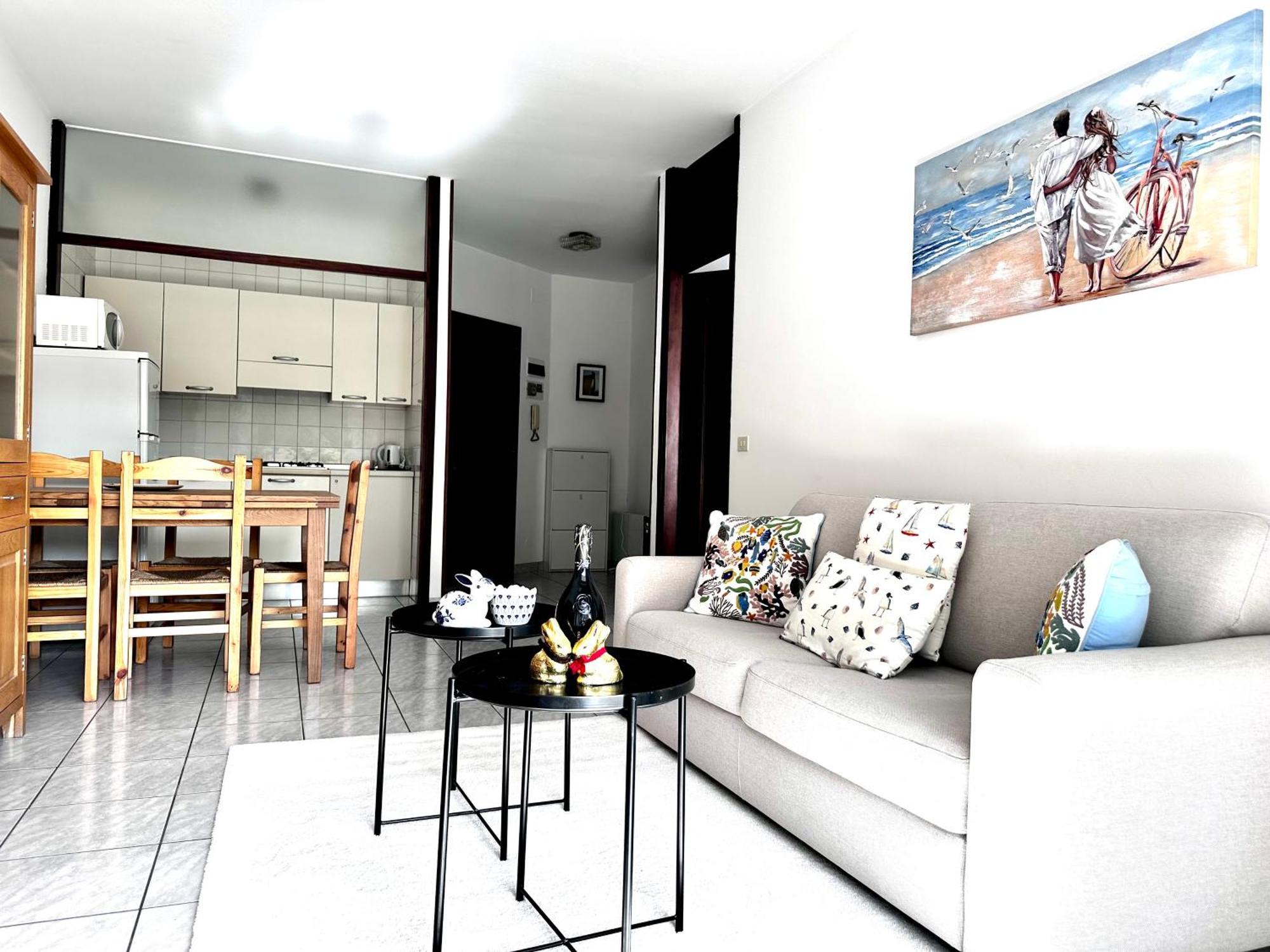 Sunny Apartment By The Beach Apartment Lignano Sabbiadoro