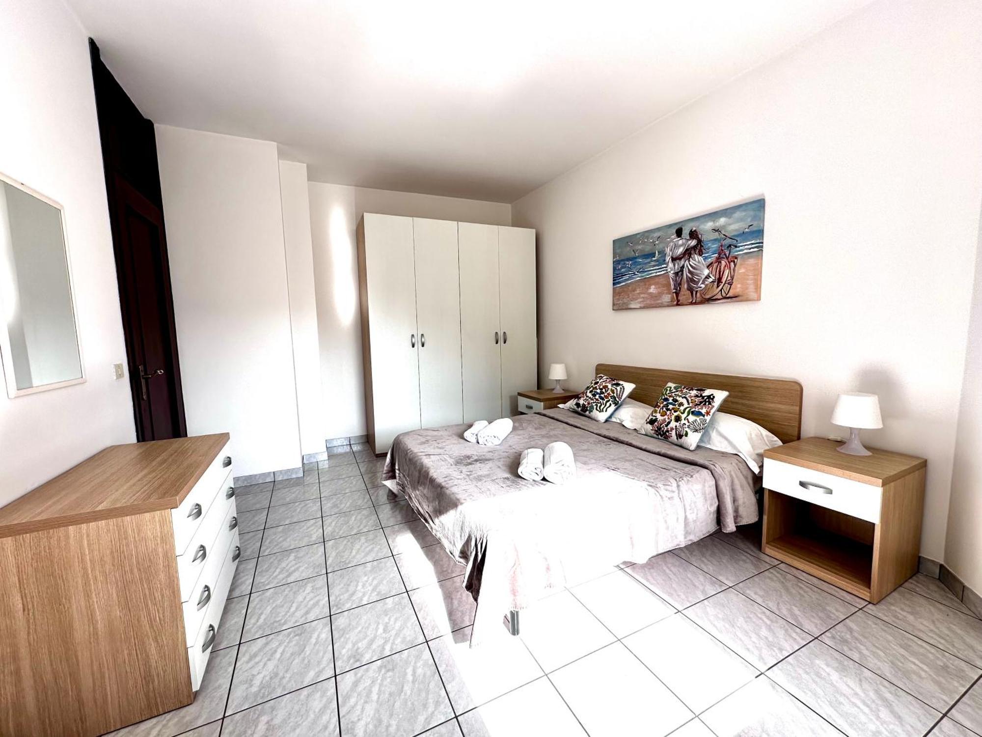 Apartment Sunny By The *